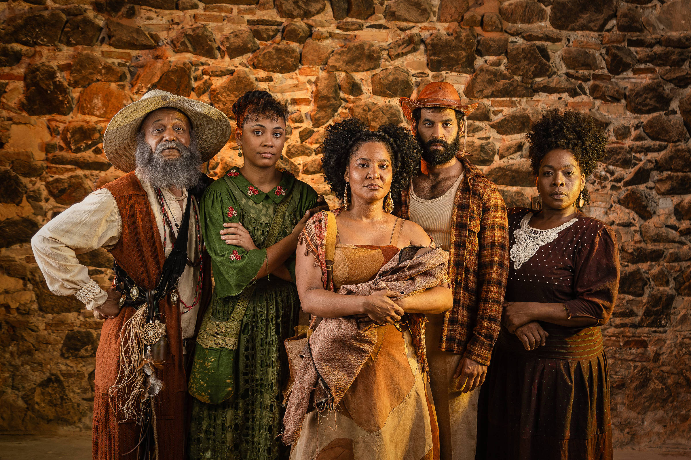 Musical De 'torto Arado', Em São Paulo, é épico E