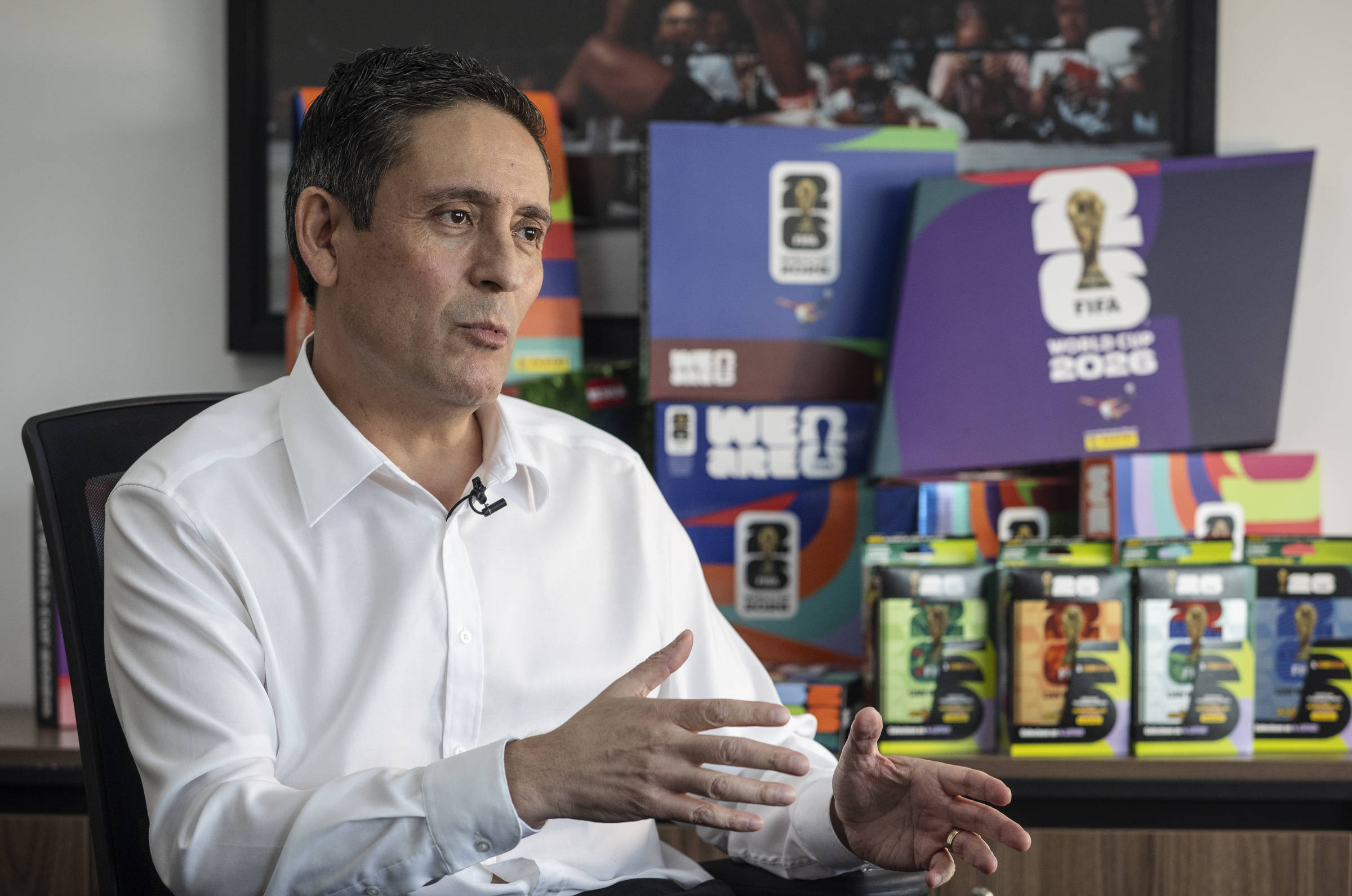 Panini encara incertezas em álbum da Copa do Mundo