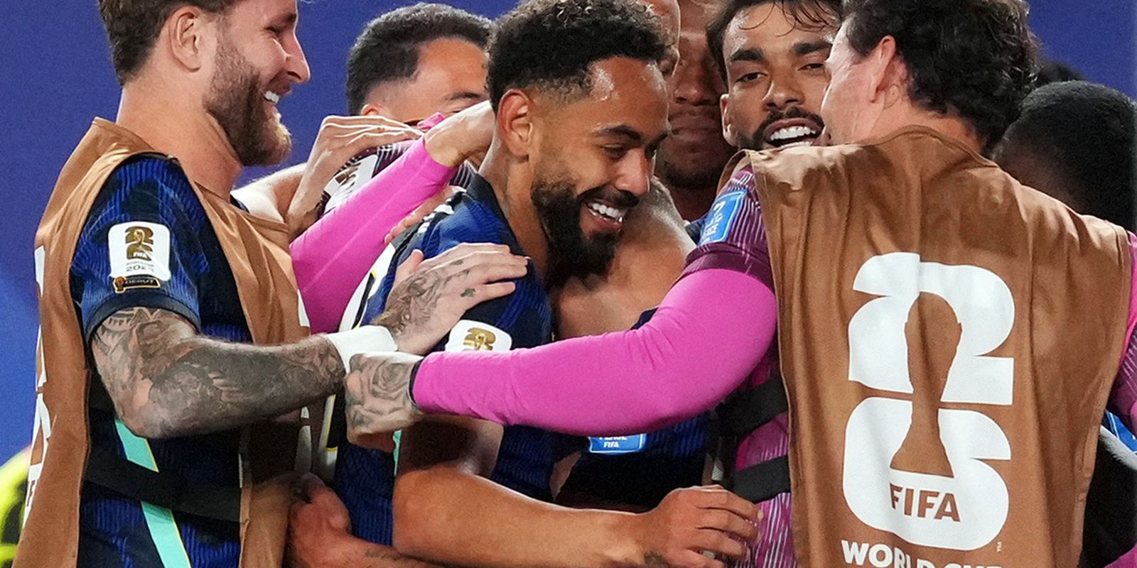 Matheus Cunha brilha, Brasil vence Haiti e desencanta na Copa