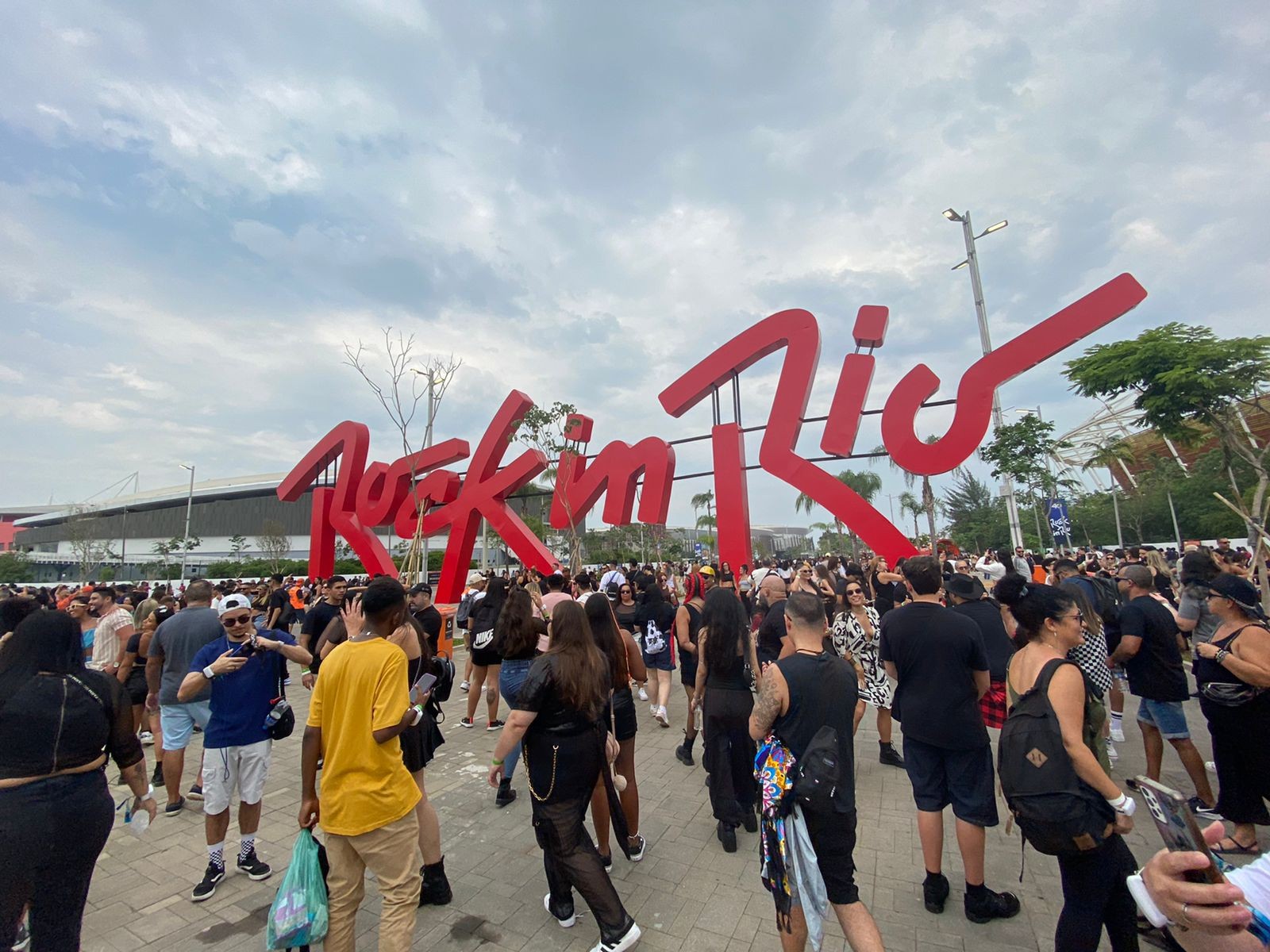 Rock in Rio 2026 esgota ingressos da pré venda em menos