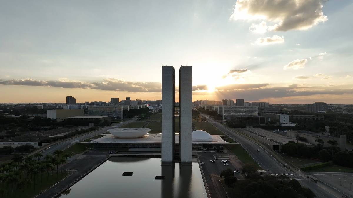 Veja documentários políticos dirigidos por mulheres 10/07/2026 Cinema