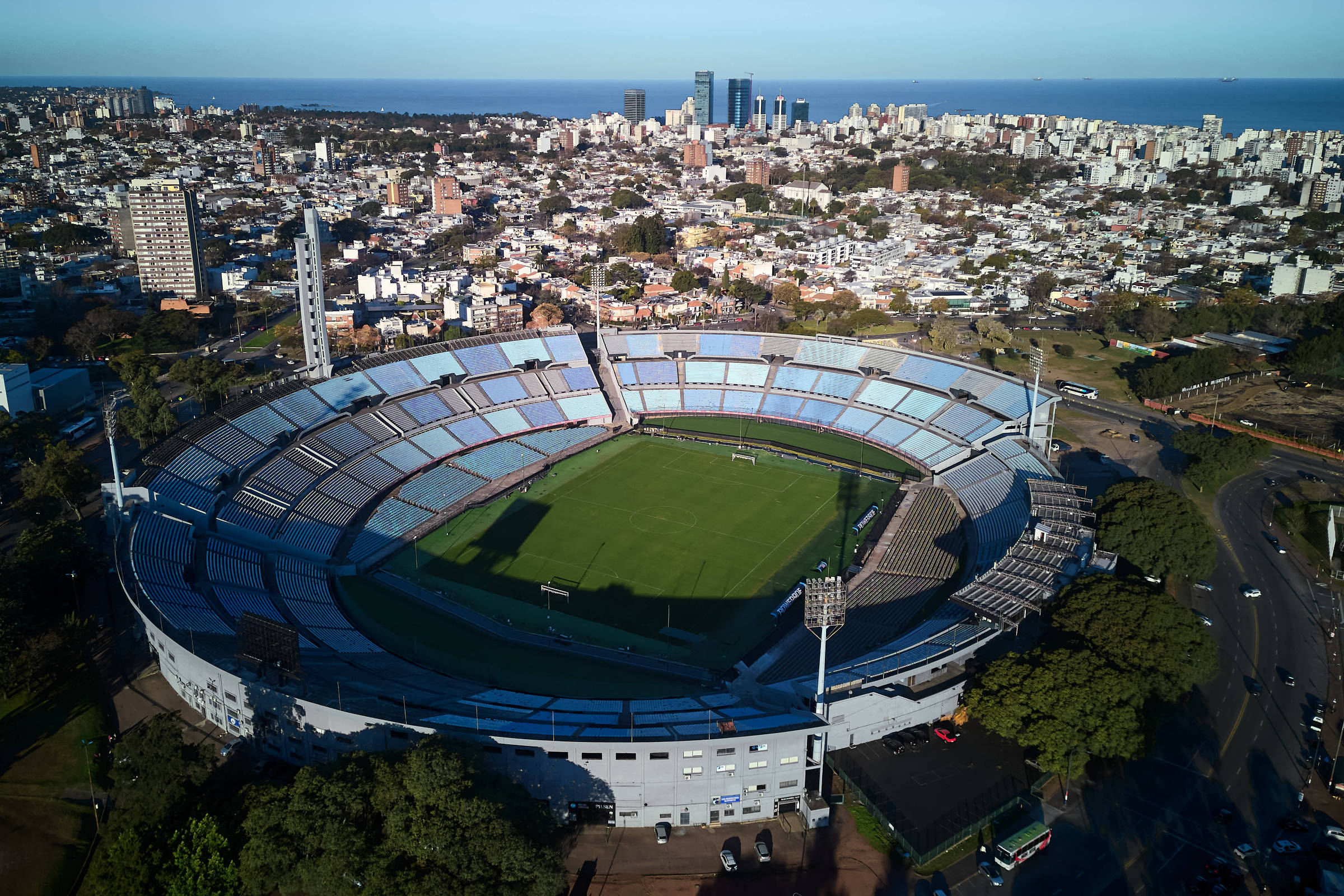 Copa de 2030 faz jogos festivos na América do Sul;