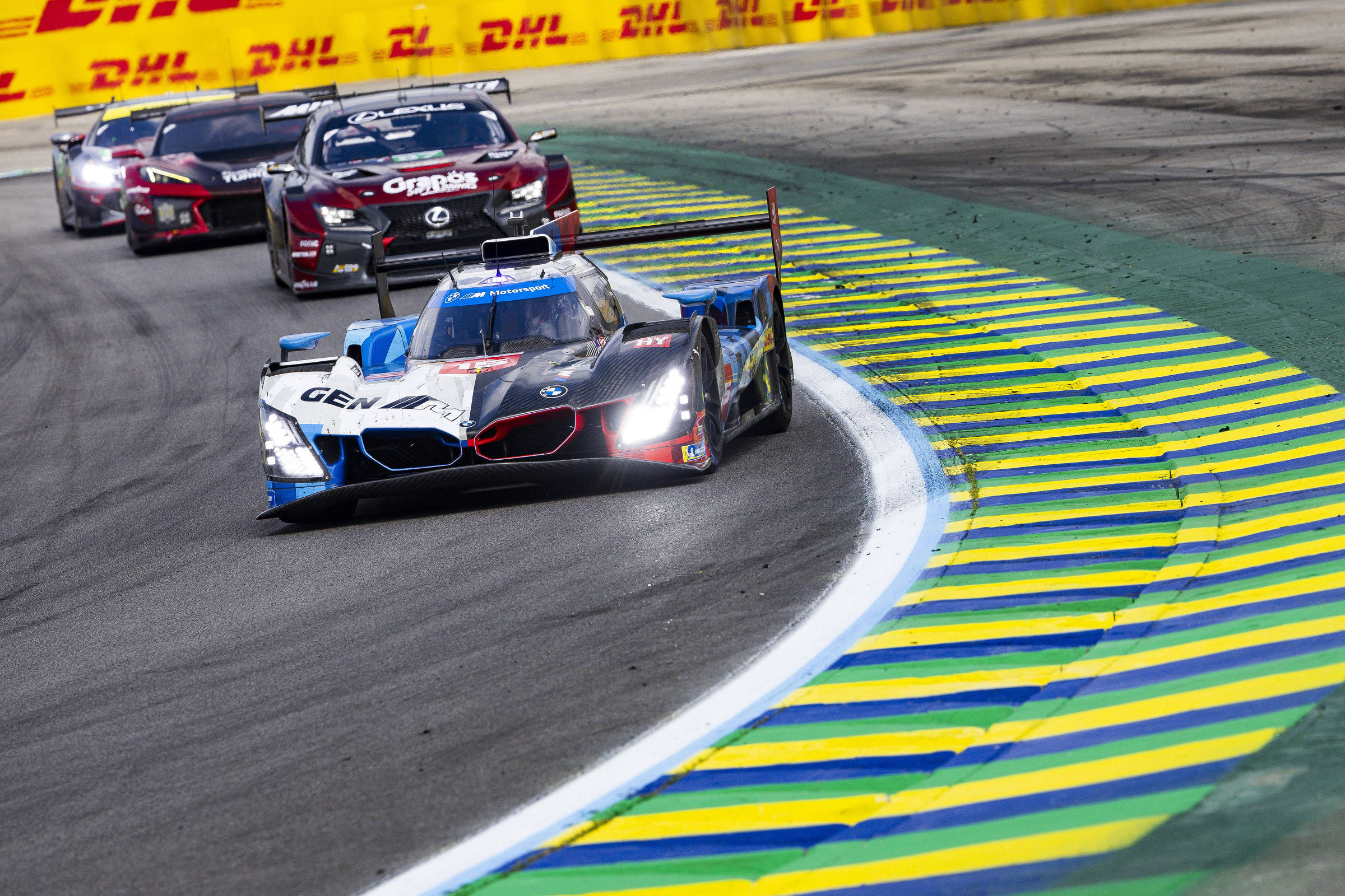 BMW supera rivais e vence as 6 Horas de SP