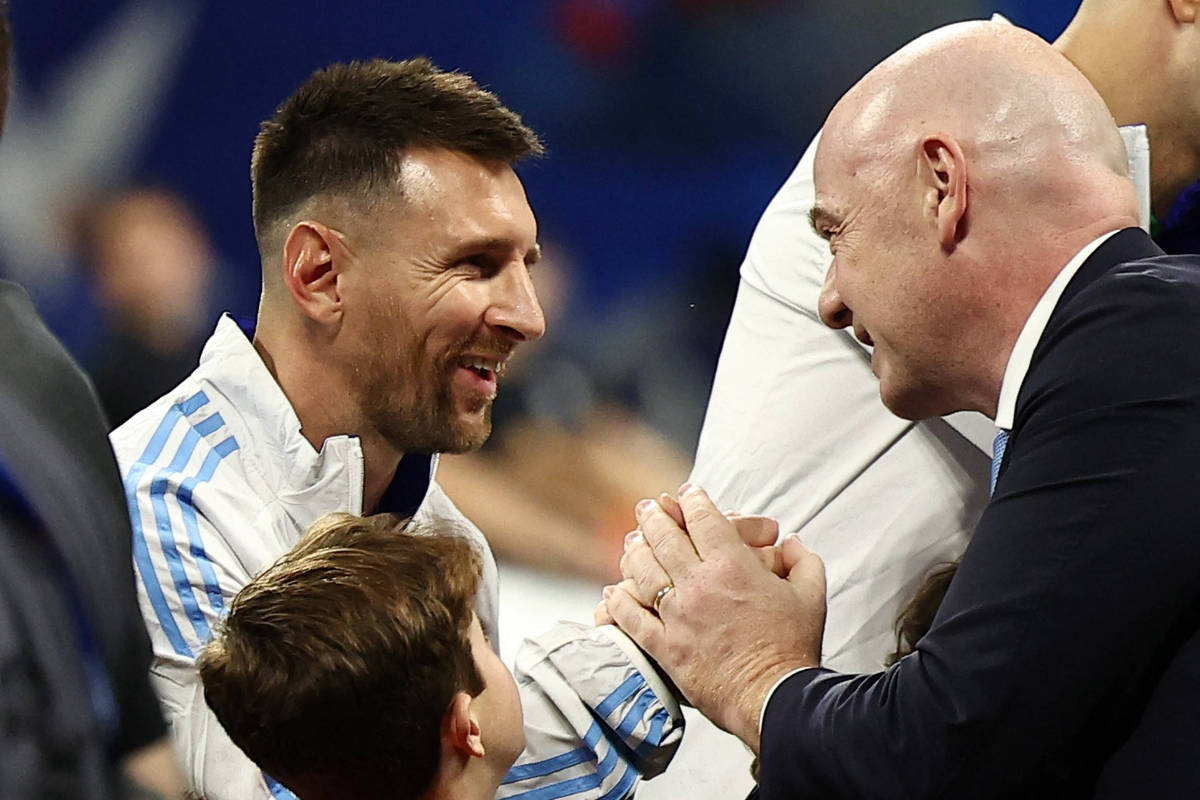 Copa: teorias sobre Argentina e arbitragem se multiplicam 13/07/2026