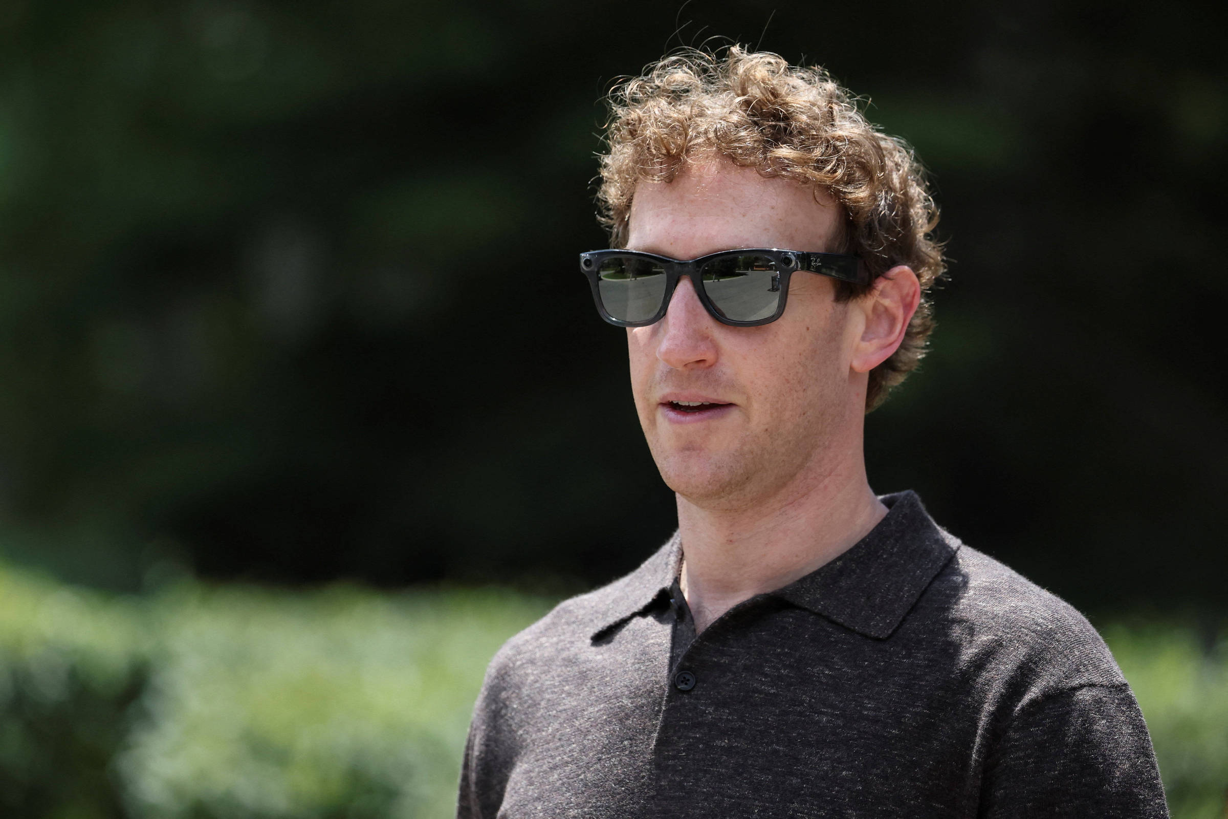IA: Zuckerberg critica centralização e apoia código aberto 29/07/2026