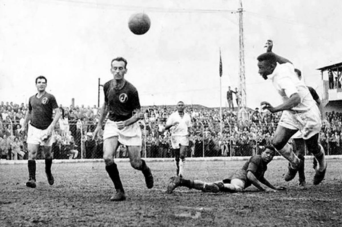 IA recria gol mais bonito de Pelé; veja vídeo