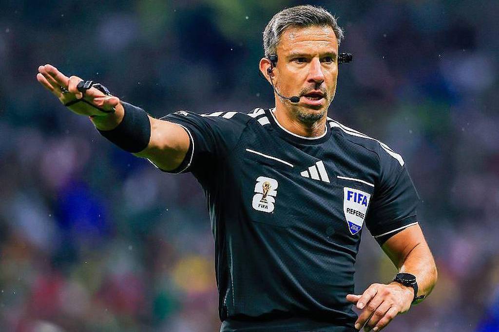 Quem é o árbitro que vai apitar a final da