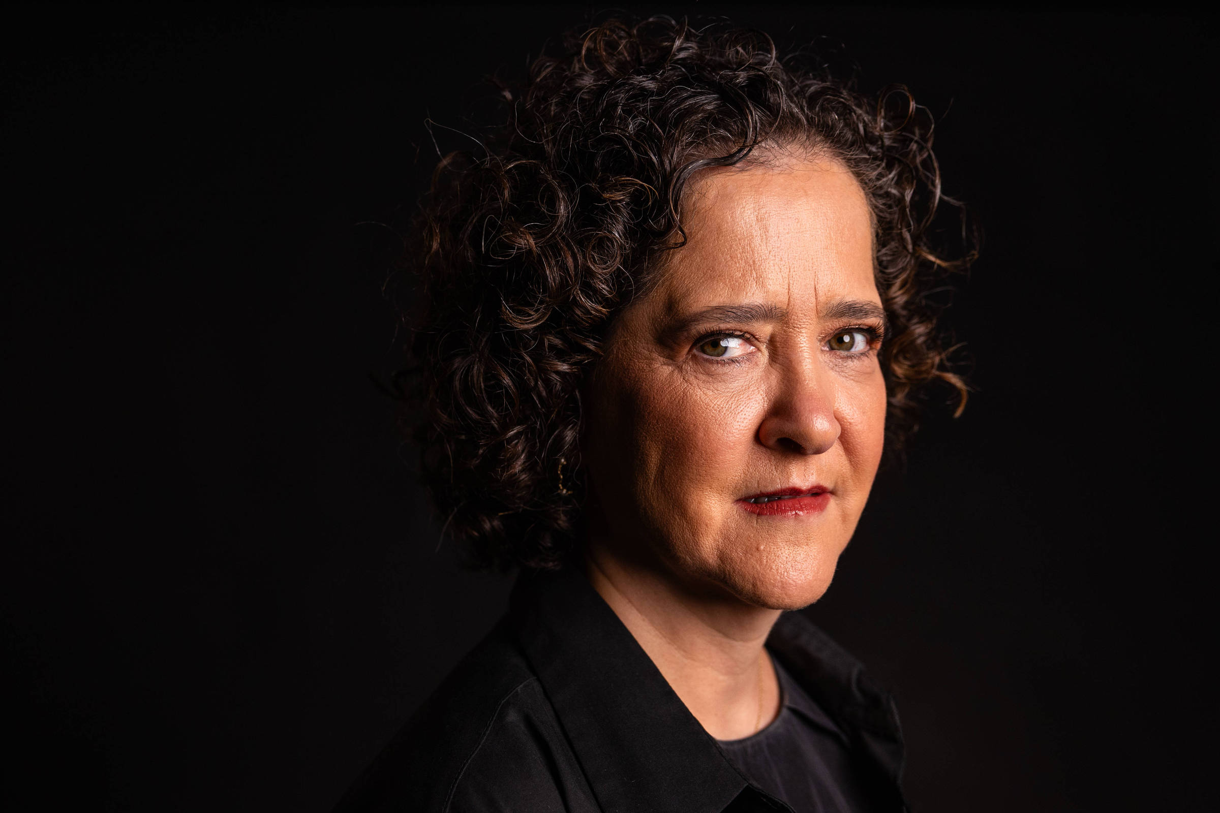 Carla Madeira navega o caos do luto no novo livro