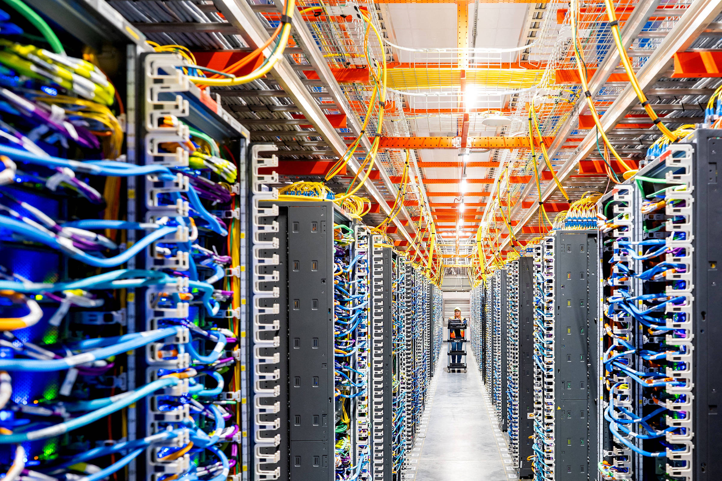 Demanda volátil da IA por energia danifica data centers