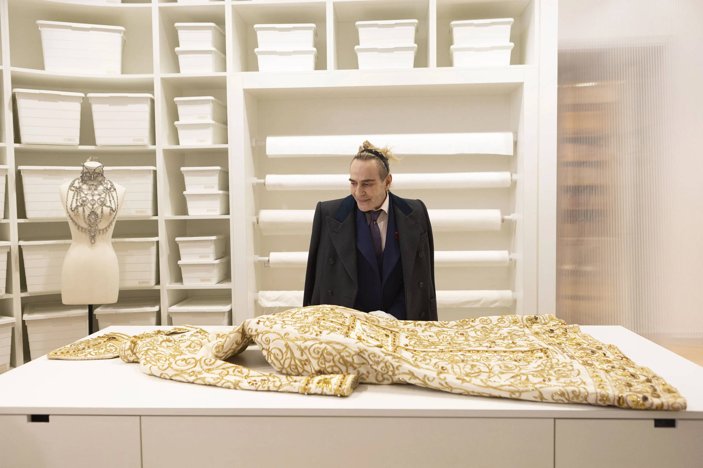 Met cancela exposição dedicada a John Galliano 31/08/2026