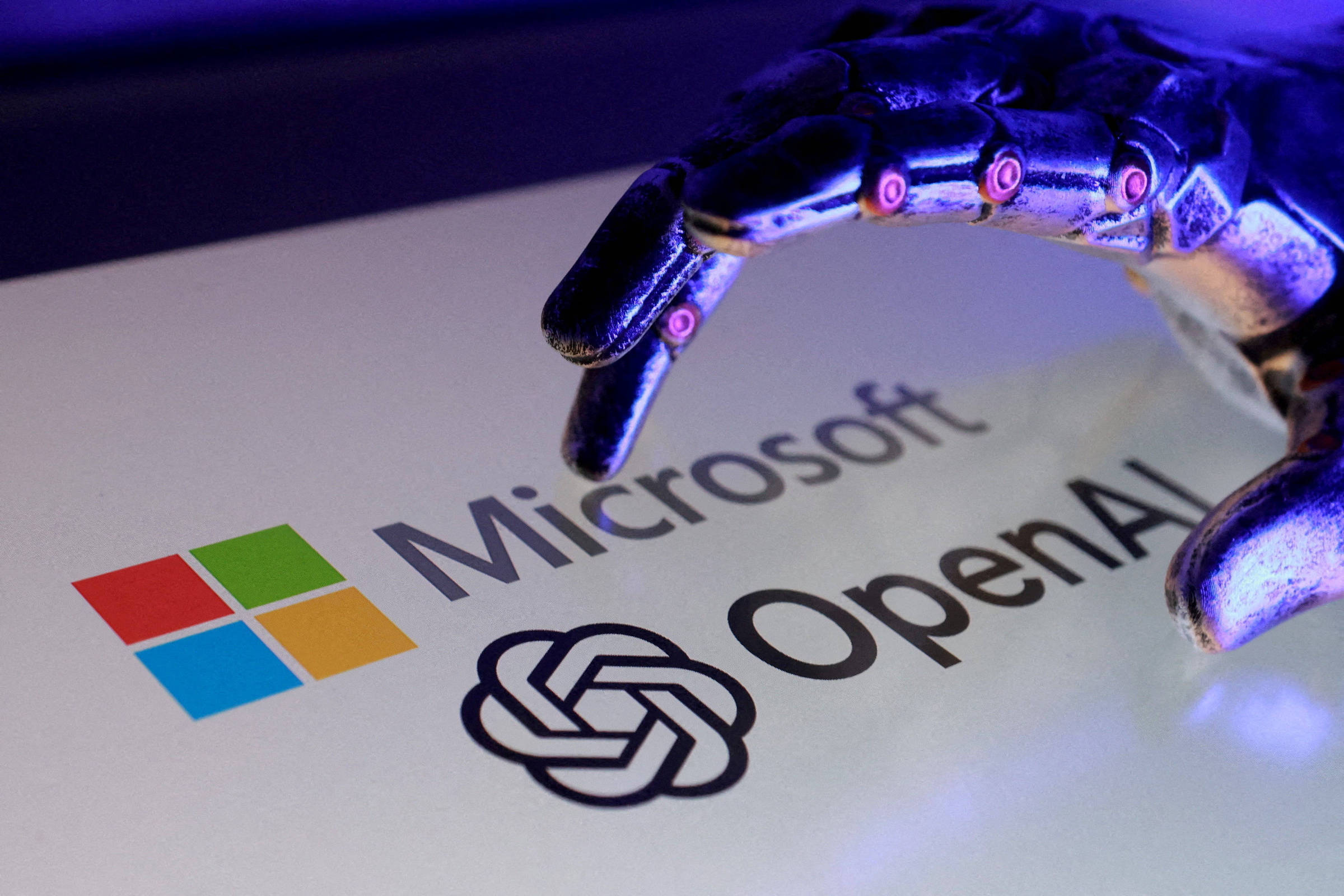 Funcionários da Microsoft e da OpenAI temem que IA cometa