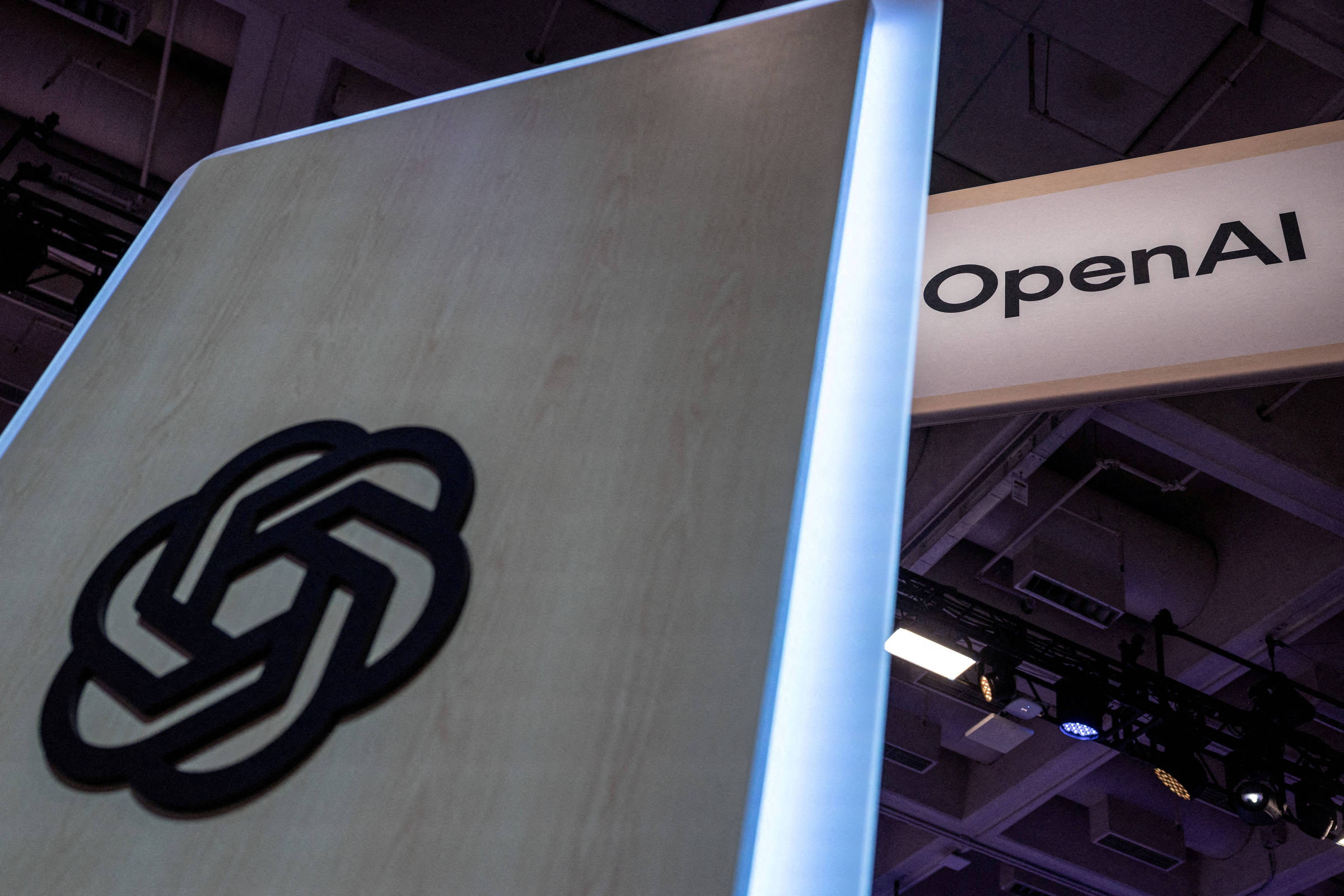 IAs da OpenAI interferiram em sites do governo dos EUA