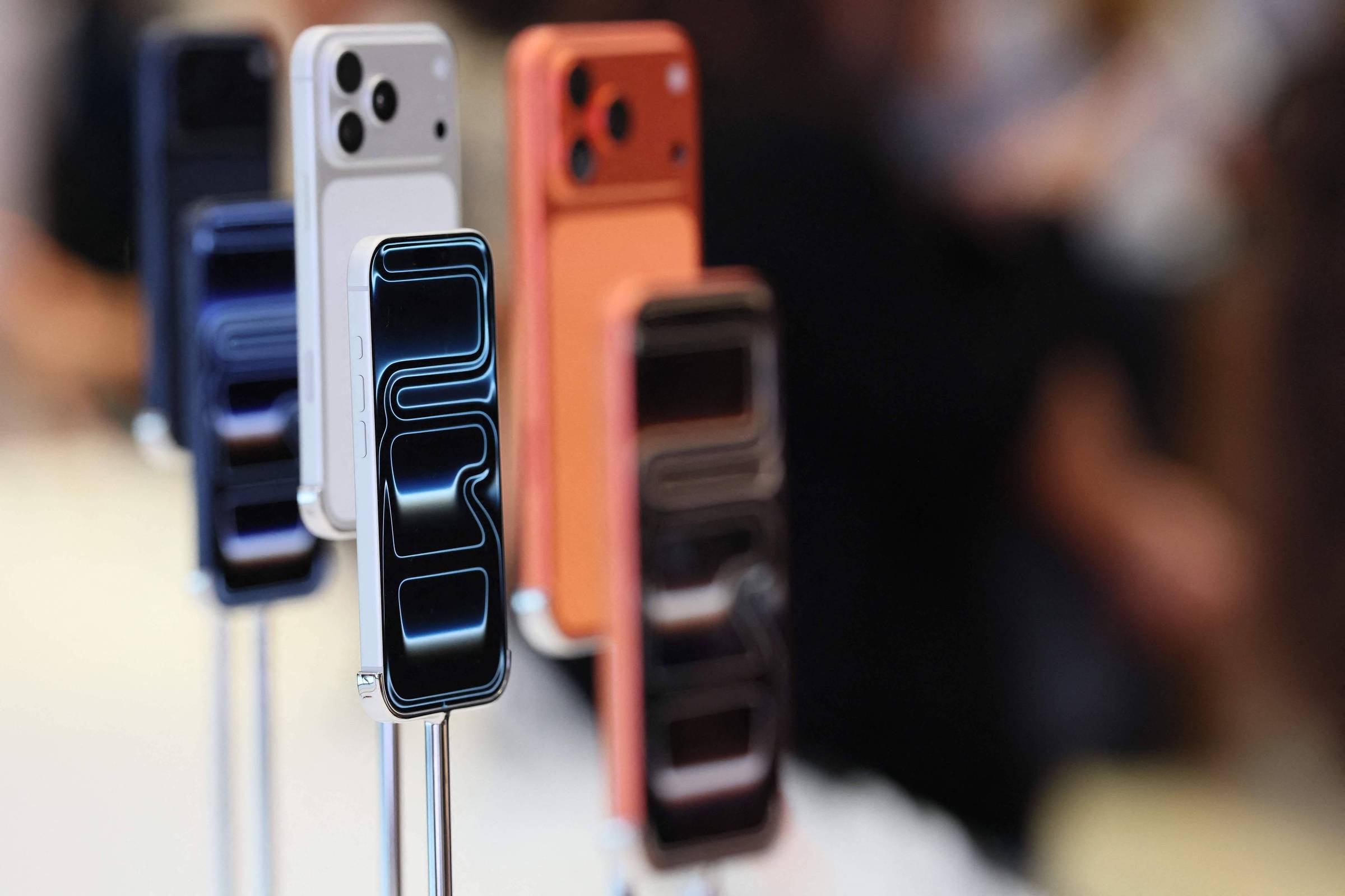 Apple: após lançamento, iPhones encarecem; veja valores 09/09/2026