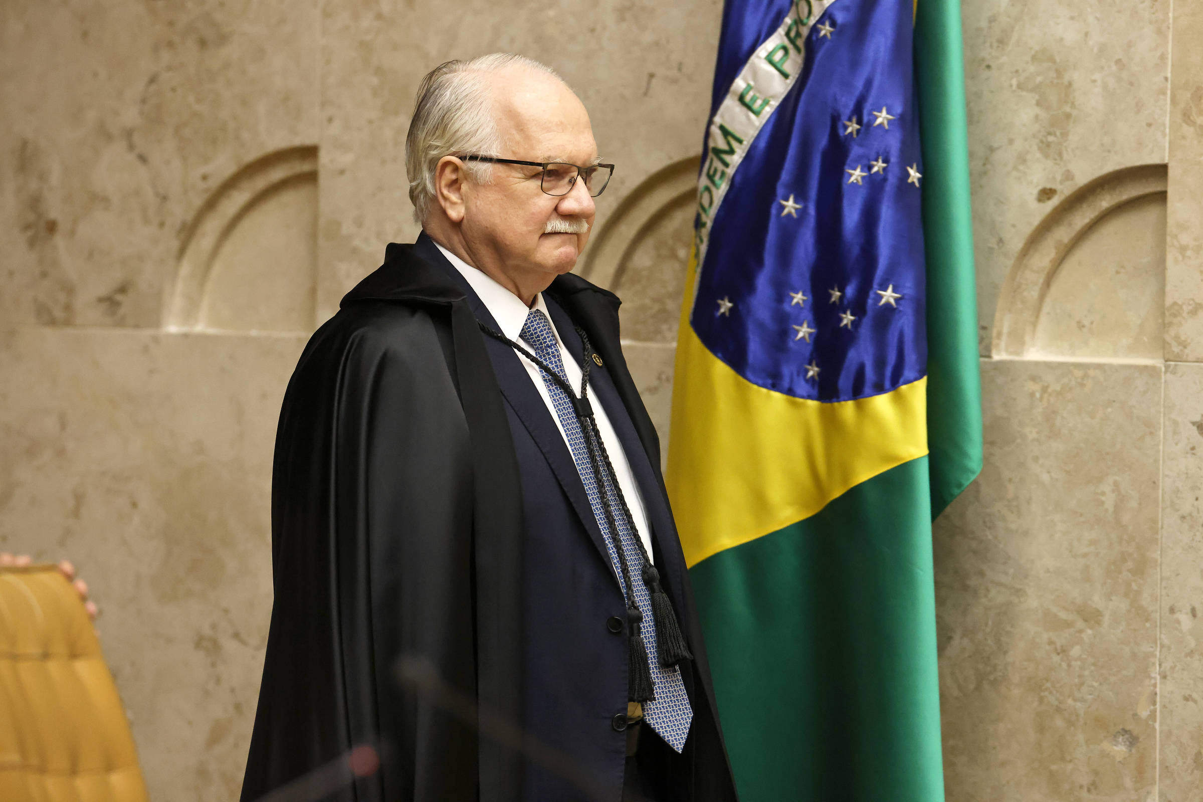 Com Fachin distraído, STF espelhou um humor típico de TV
