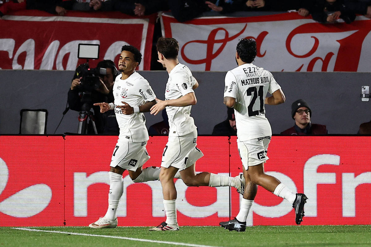 Em crise no Brasileiro, Corinthians aposta na Libertadores 14/09/2026