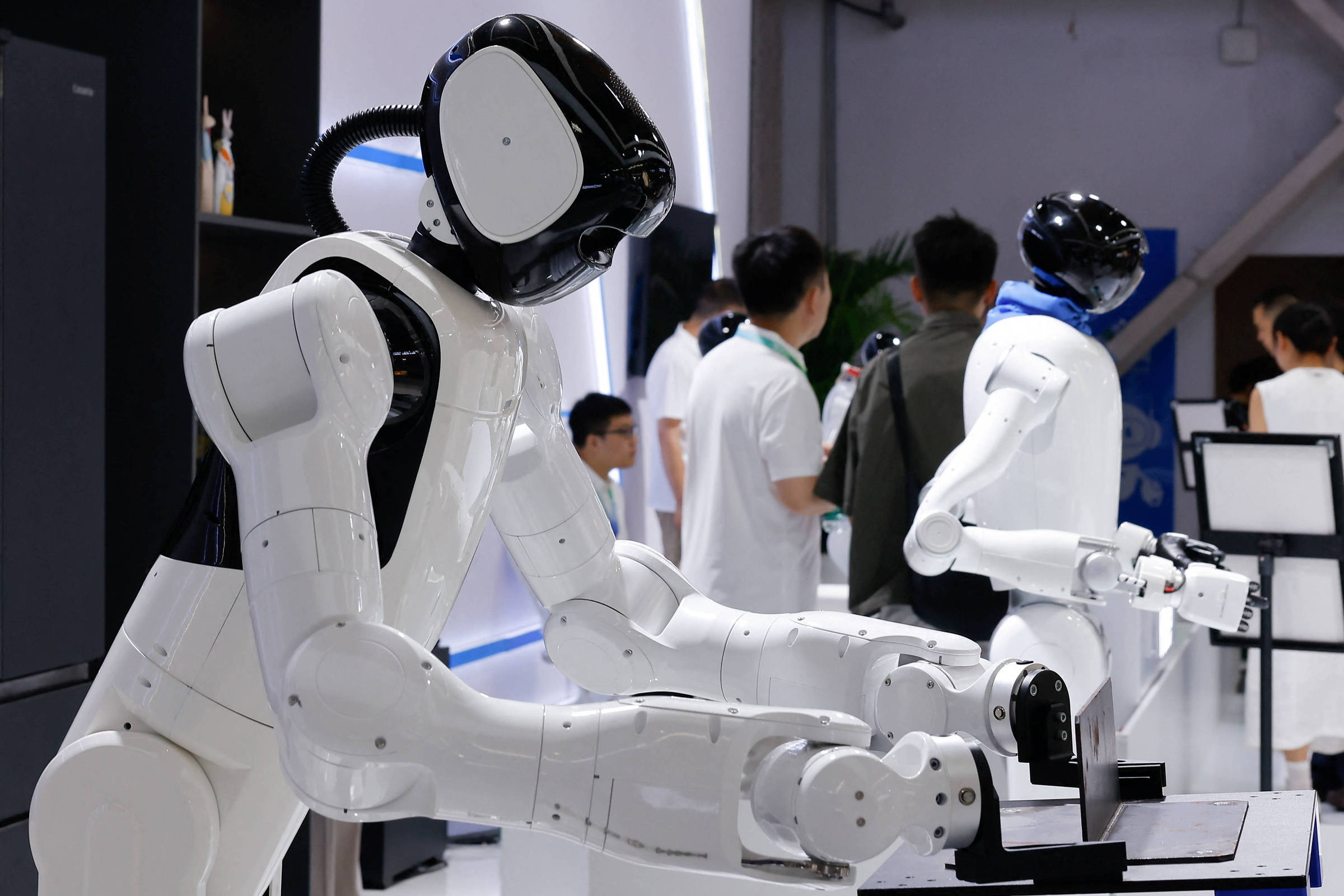 Quem realmente compra robôs humanoides da China? 07/09/2026