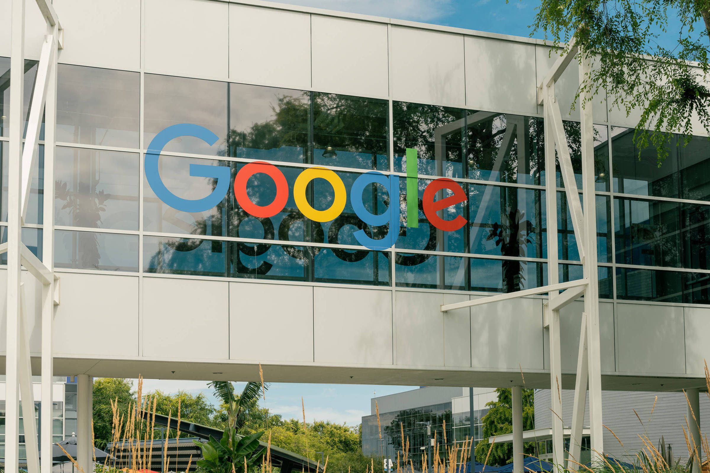 Justiça dos EUA pressiona big techs por mudanças 23/10/2026